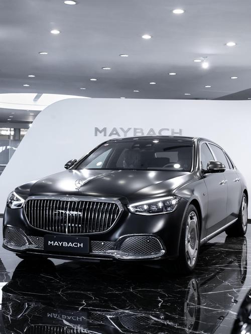 重庆14岚图汽车的售后服务让用户无忧出行，迈巴赫未来的豪华车趋势